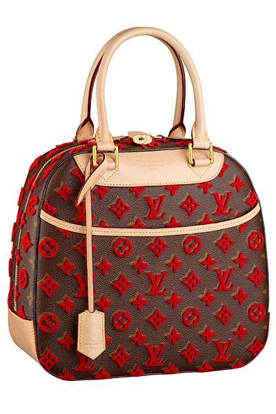 Louis Vuitton Portobello Bag Reference Guide.